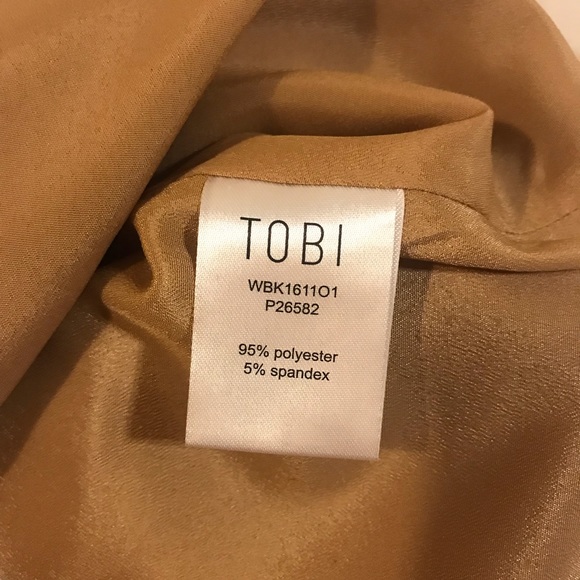 Tobi Camel Skirt - Picture 5 of 6